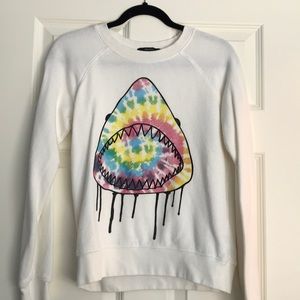 White forever 21 graphic sweater
